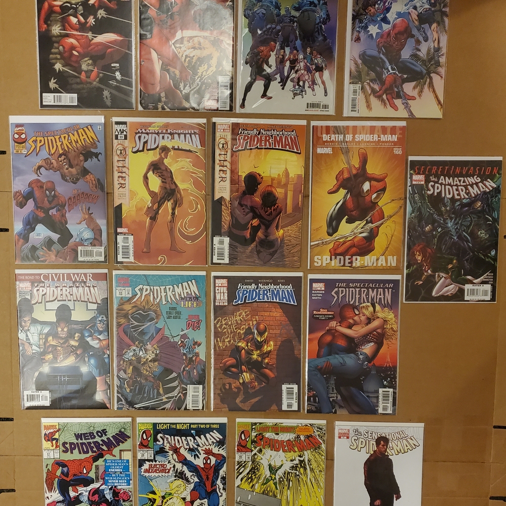 Marvel Spider-man Comic Book Mixed Bundle Lot Of 17 Books All NM Bag And Boarded